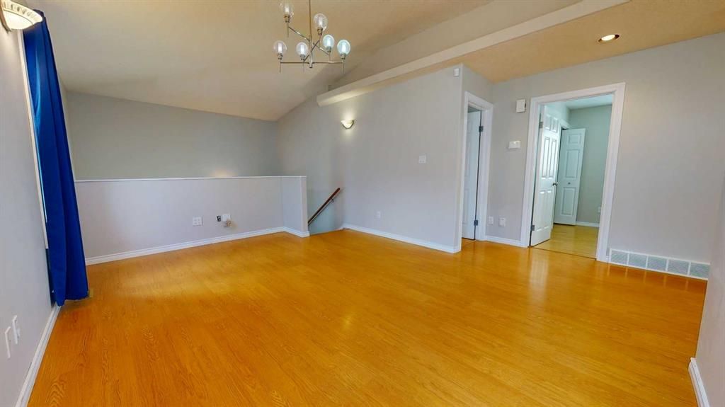 8806 112 Avenue  - Photo 4