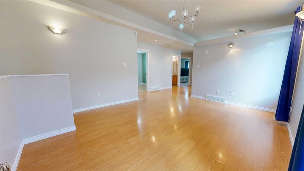 8806 112 Avenue  - Photo 6