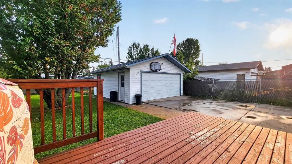 9653 86 Avenue  - Photo 28