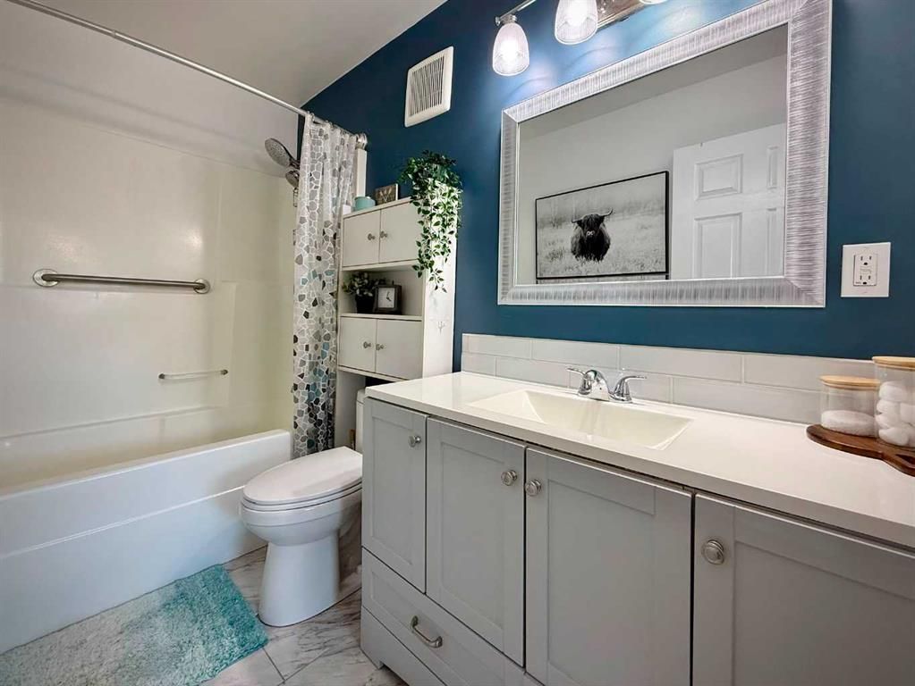 9732 100 Street  - Photo 21