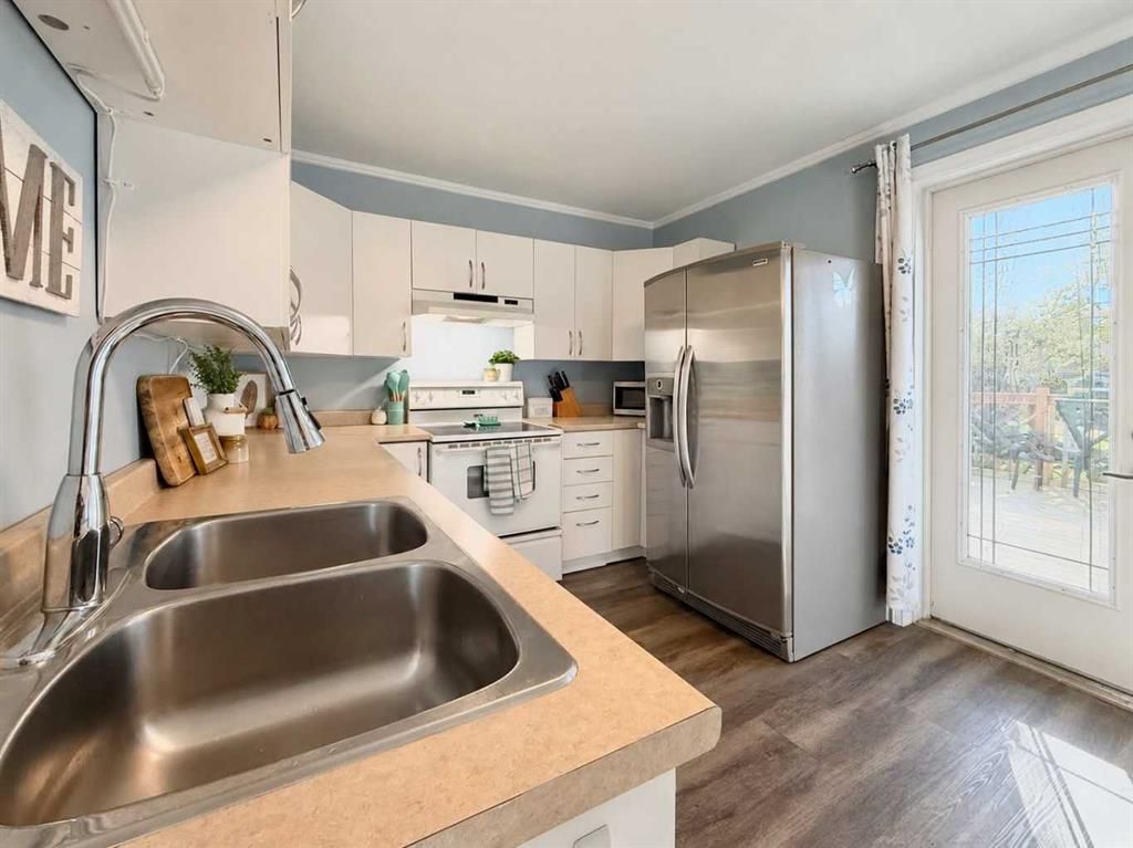 9732 100 Street  - Photo 32