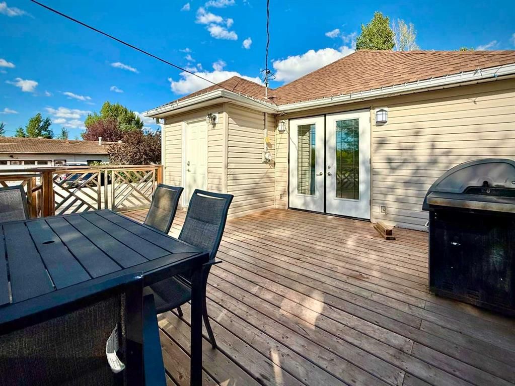 9732 100 Street  - Photo 34