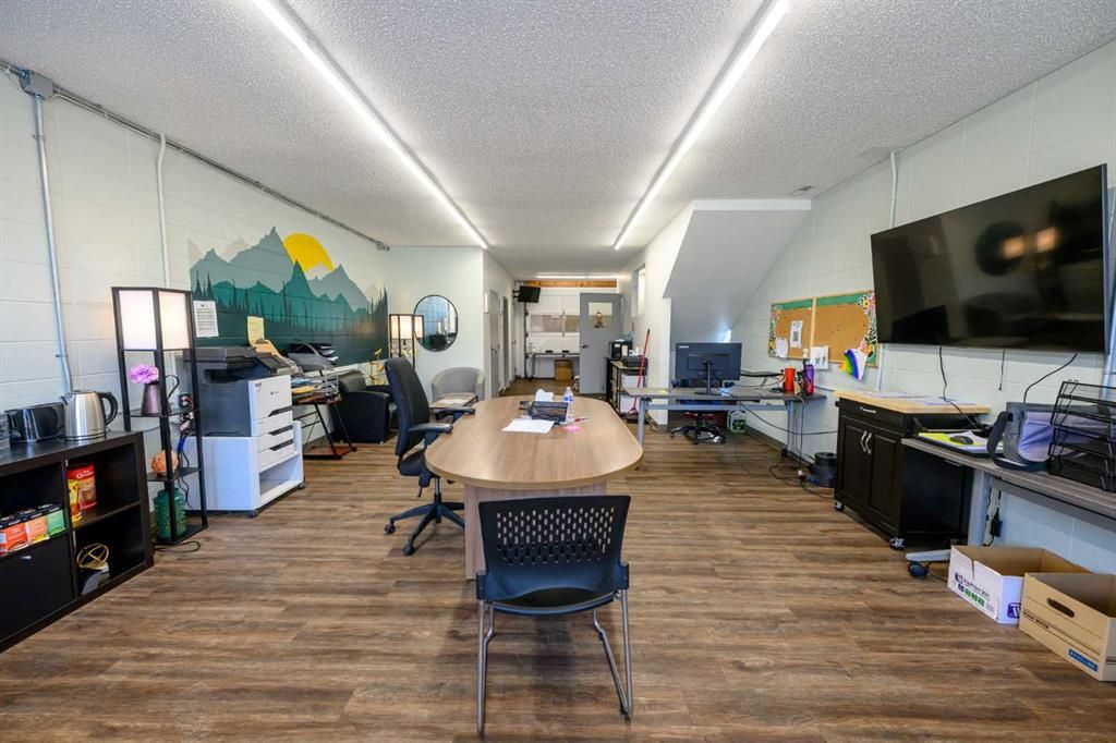 10013 110 Avenue - Photo 4