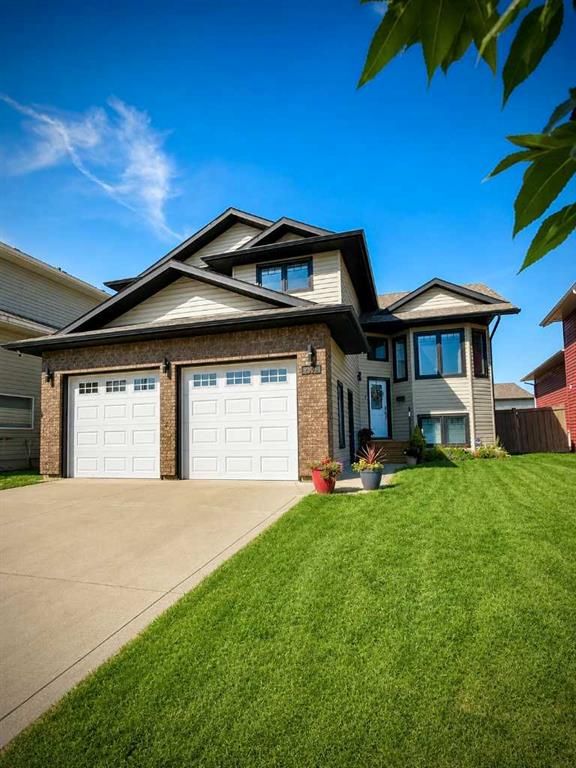 8606 70 Avenue  - Photo 2