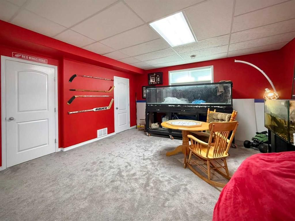 8606 70 Avenue  - Photo 31