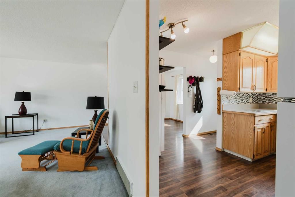 9205 111 Avenue  - Photo 12