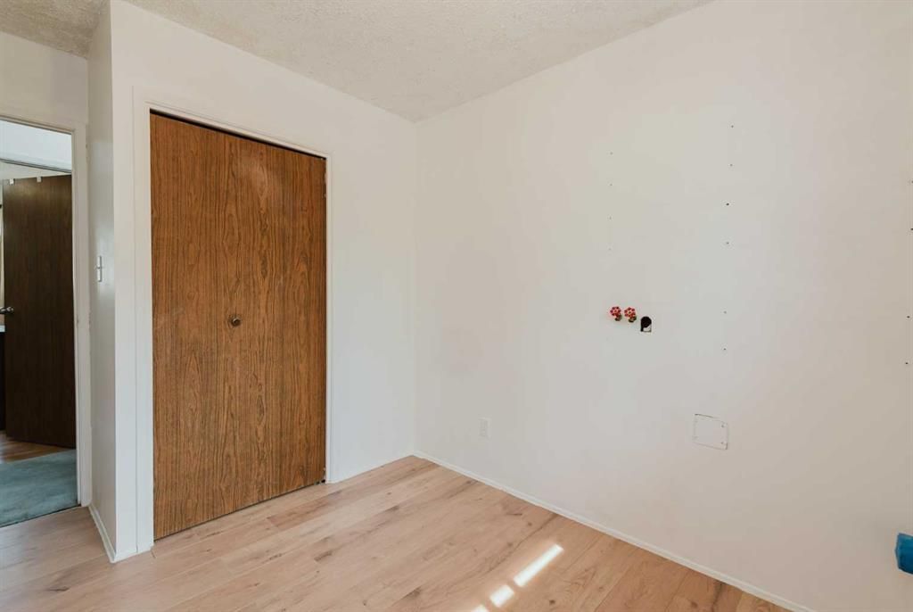 9205 111 Avenue  - Photo 17