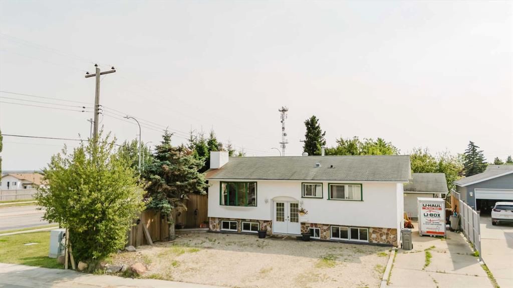 9205 111 Avenue  - Photo 38