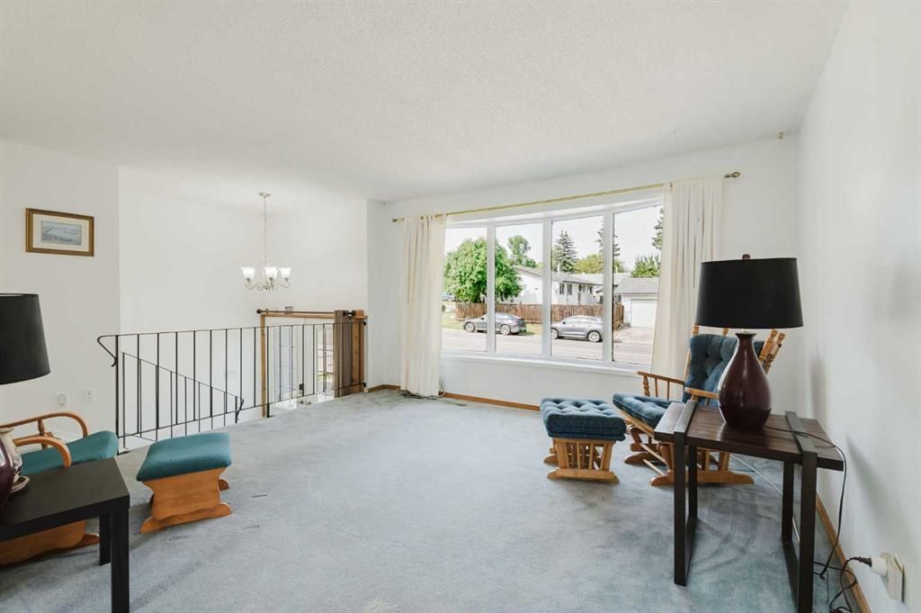 9205 111 Avenue - Photo 3