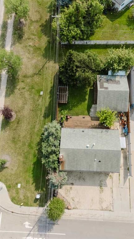 9205 111 Avenue  - Photo 40