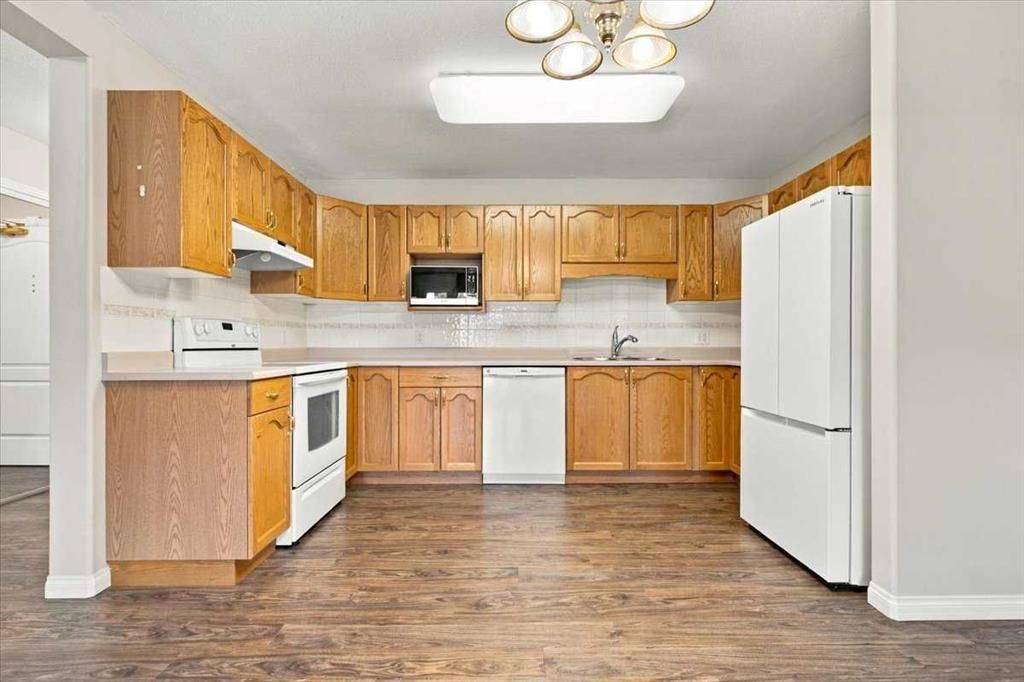 212, 9111 104 Avenue  - Photo 11
