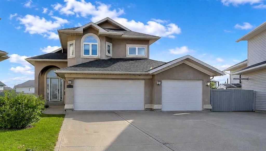 9206 128 Avenue  - Photo 1
