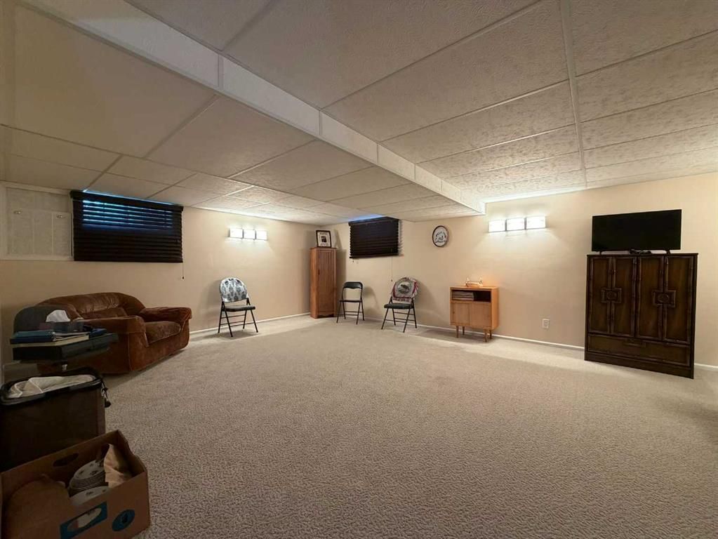 607 6 Avenue  - Photo 21