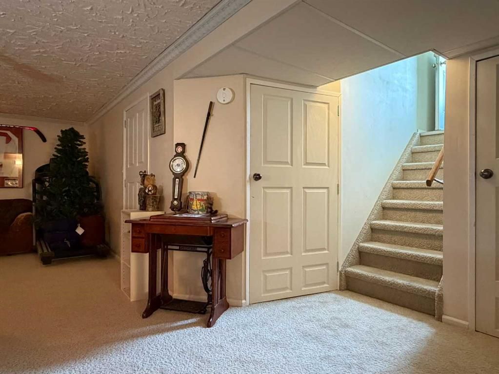 607 6 Avenue  - Photo 29