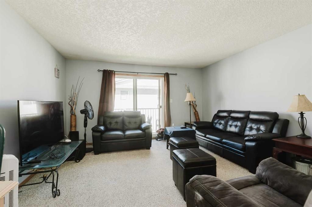 108B, 11018 106 Avenue - Photo 3