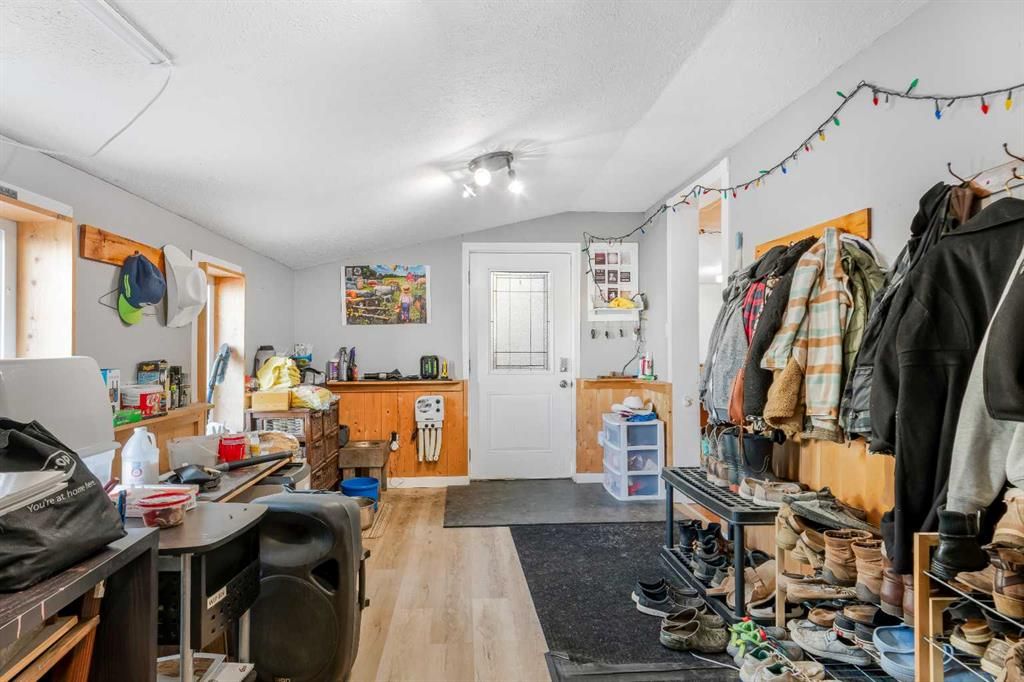 704079 Range Road 93   - Photo 16