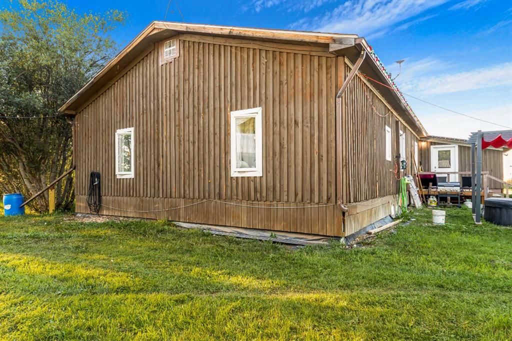 704079 Range Road 93   - Photo 17