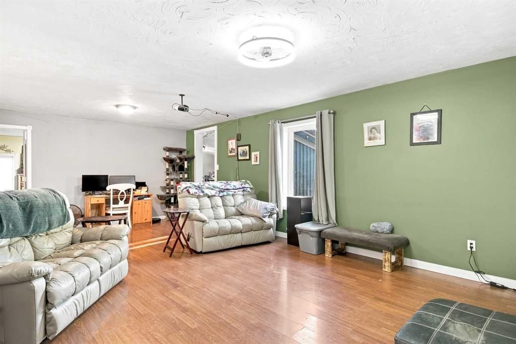 704079 Range Road 93   - Photo 4