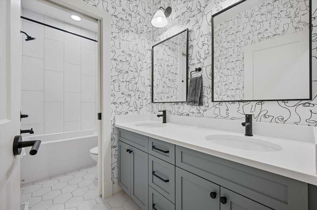 8205 121 Street  - Photo 33