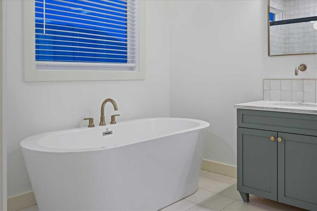 8205 121 Street  - Photo 40