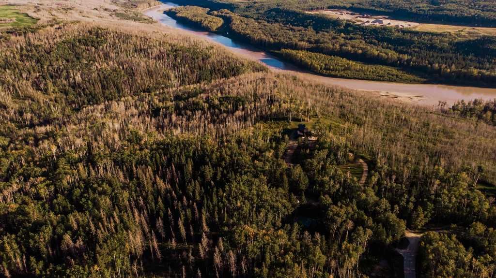#57 704041 Range Road 72   - Photo 2