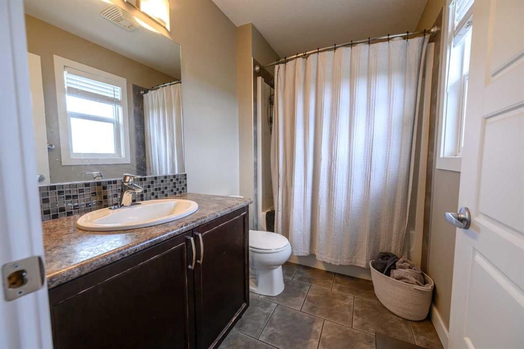 9433 88 Street  - Photo 12