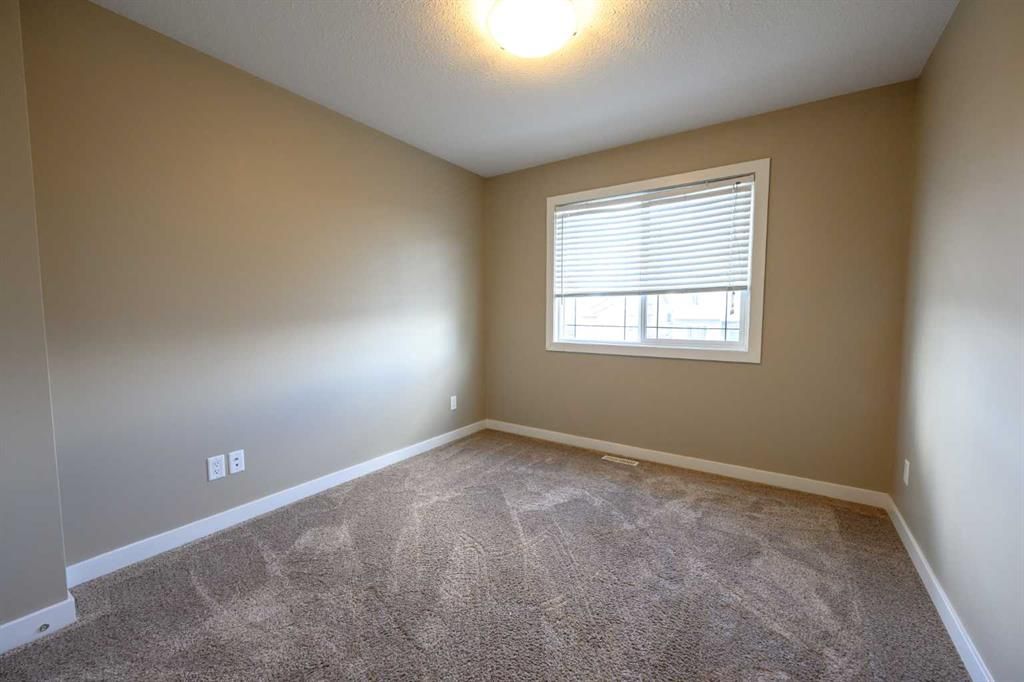 9433 88 Street  - Photo 20