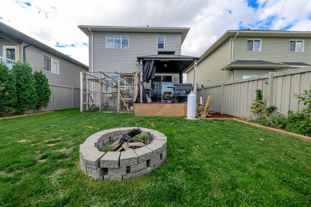 9433 88 Street  - Photo 29