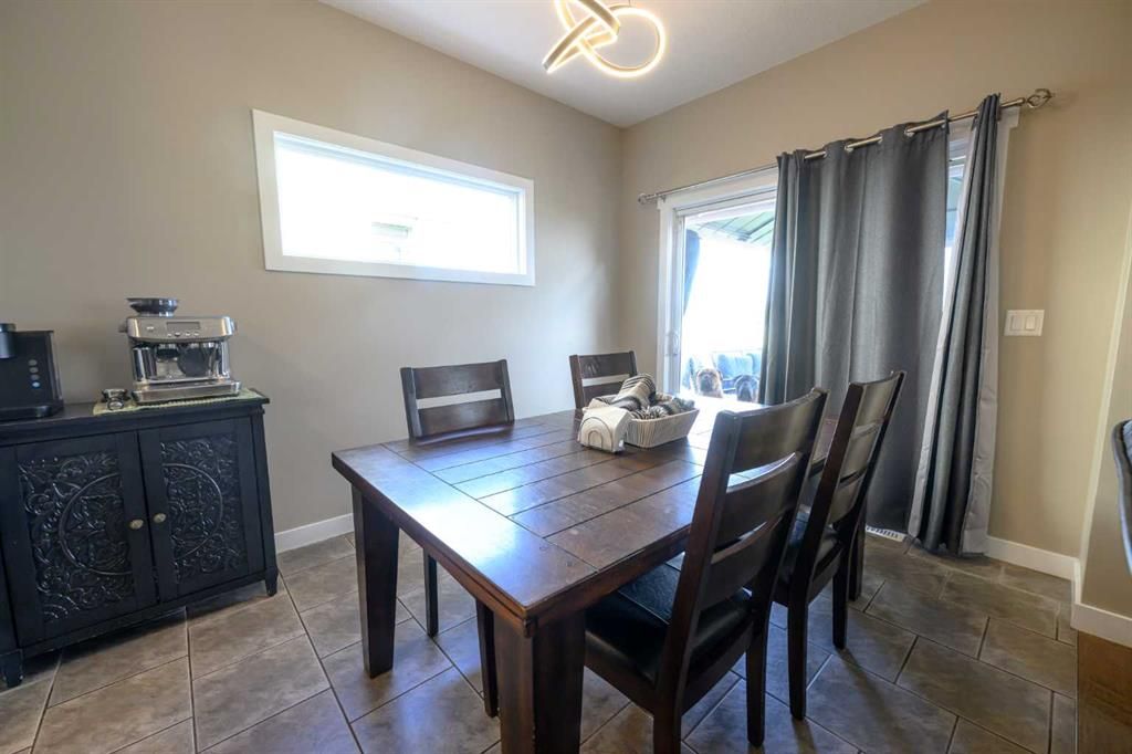 9433 88 Street  - Photo 7
