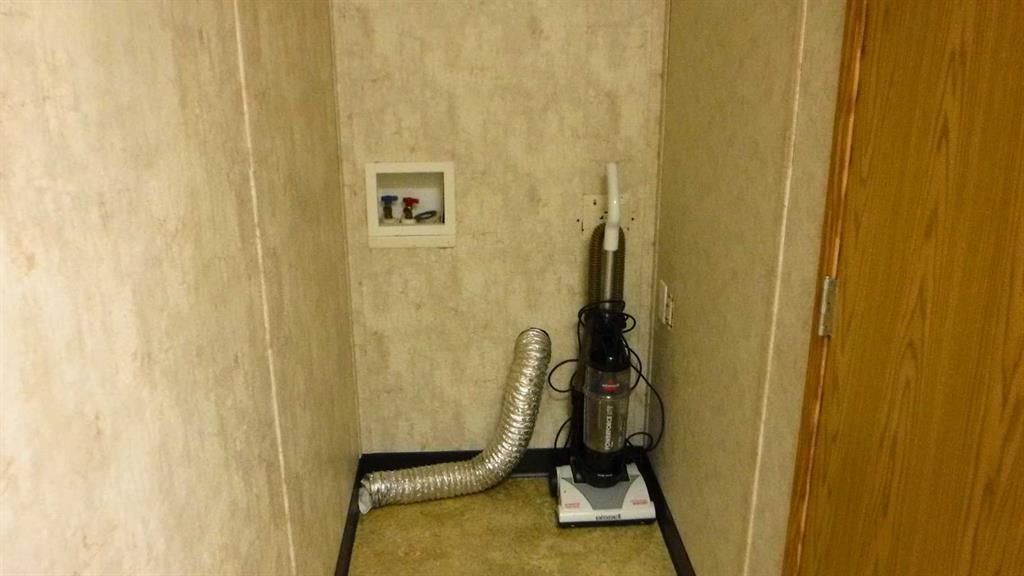 68145 Range Road 232   - Photo 32