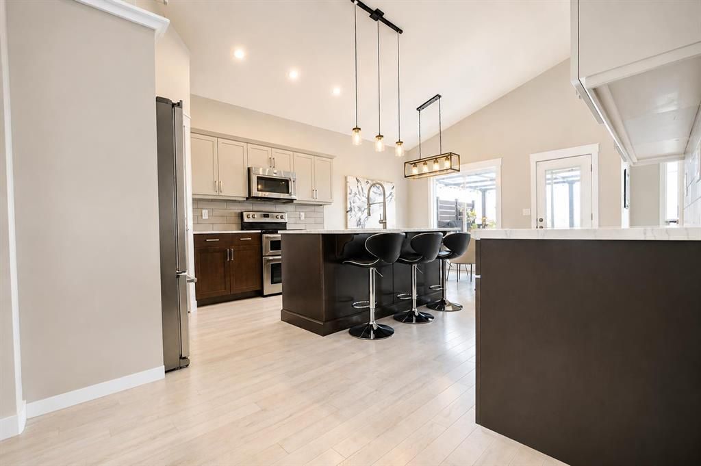 8646 122 Avenue  - Photo 4