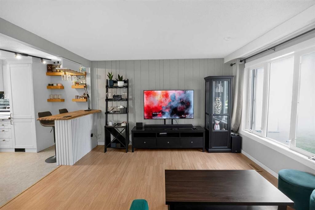 10046 79 Avenue - Photo 4