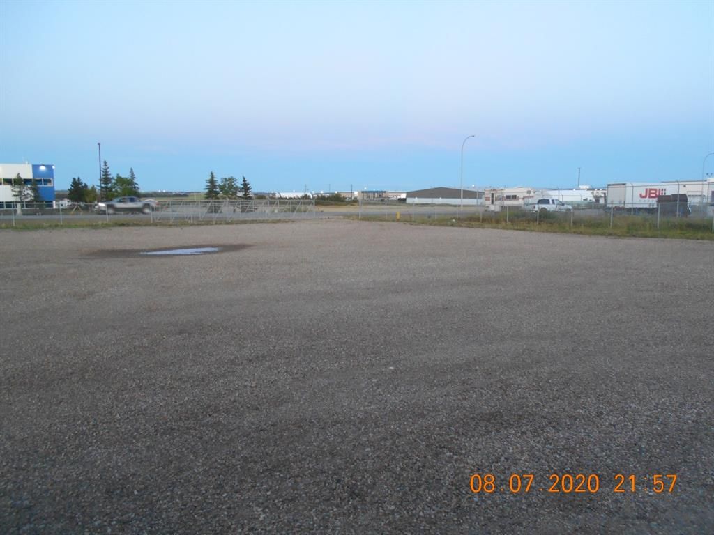 8606 99 Street  - Photo 6