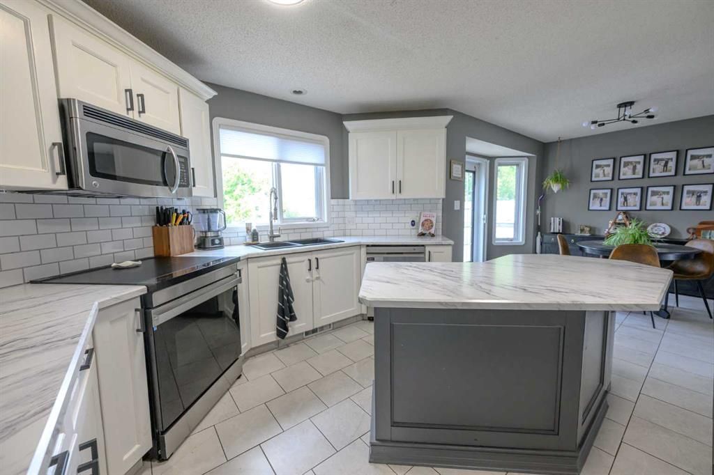 9540 62 Avenue  - Photo 11