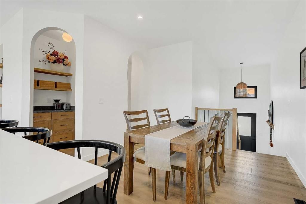 8613 88 Street  - Photo 11