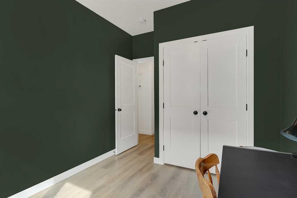 8613 88 Street  - Photo 18
