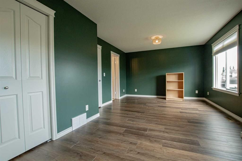 8005 Westpointe Drive  - Photo 13