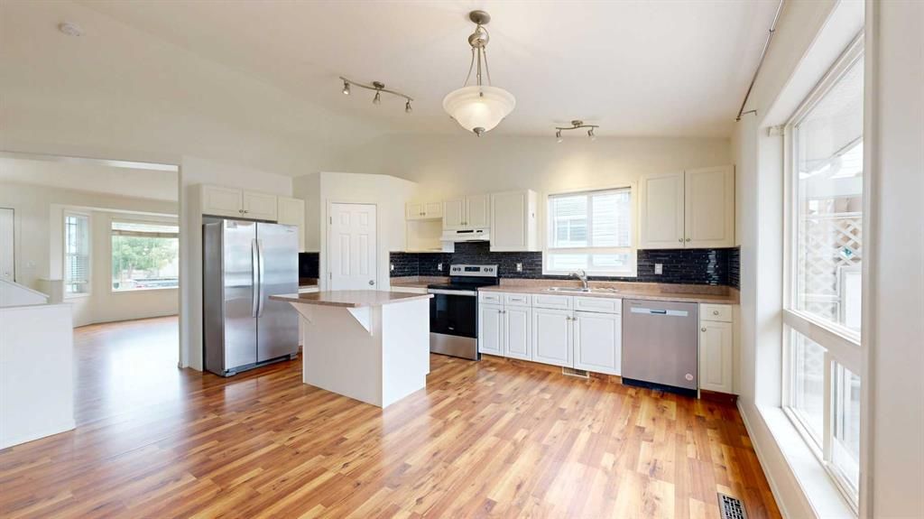 108 Pinnacle Boulevard  - Photo 10