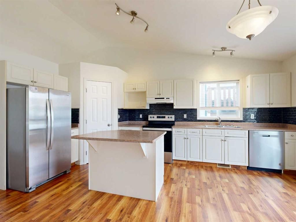 108 Pinnacle Boulevard  - Photo 11