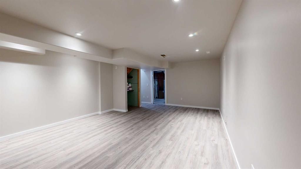 108 Pinnacle Boulevard  - Photo 28