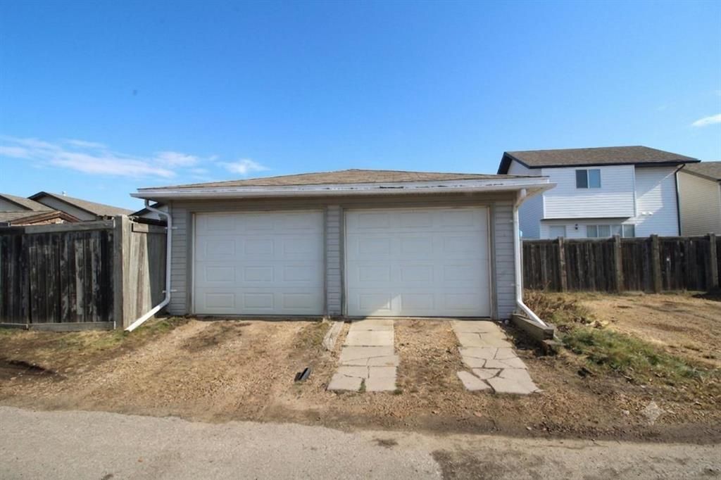 108 Pinnacle Boulevard  - Photo 2