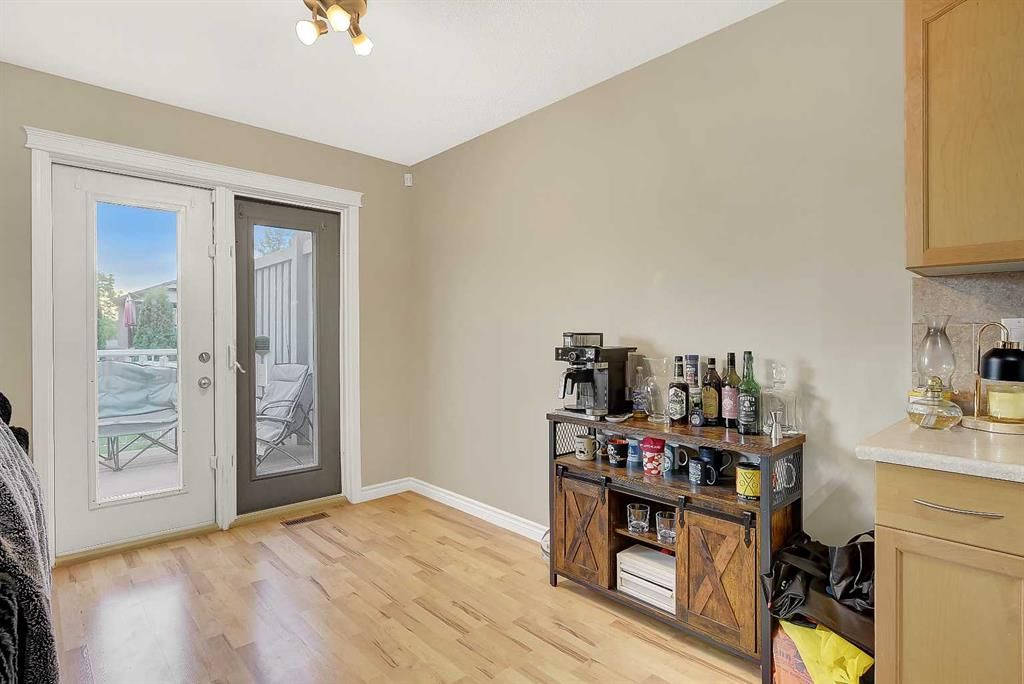 7027 112 Street  - Photo 5