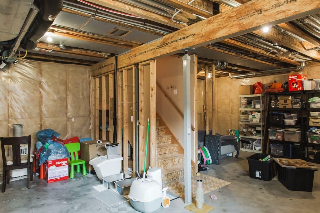 10208 124A Avenue  - Photo 35
