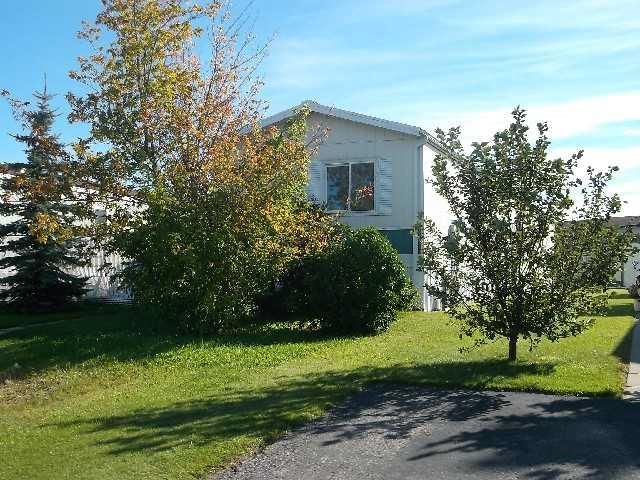 12123 98 Street  - Photo 1