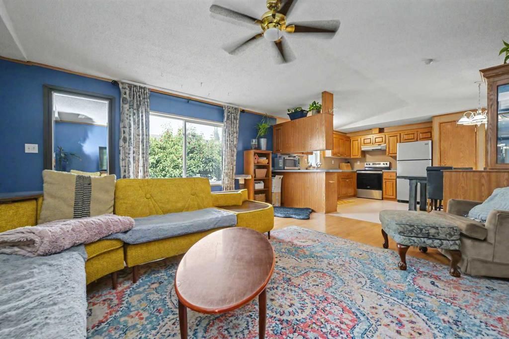 12123 98 Street  - Photo 6