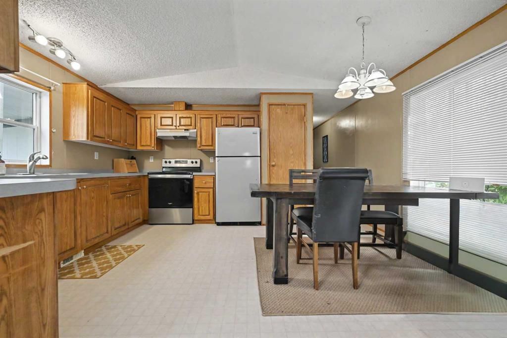 12123 98 Street  - Photo 7