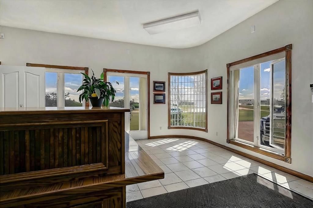 15825 100 Street  - Photo 11