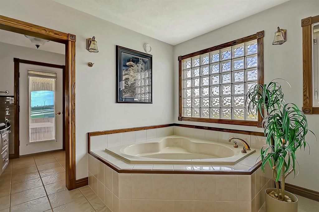 15825 100 Street  - Photo 45