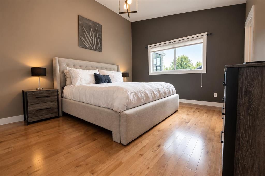 11029 60 Avenue  - Photo 19