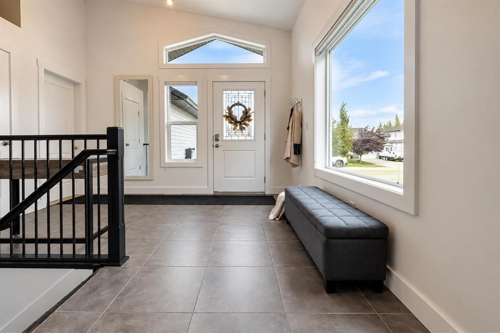 11029 60 Avenue  - Photo 2